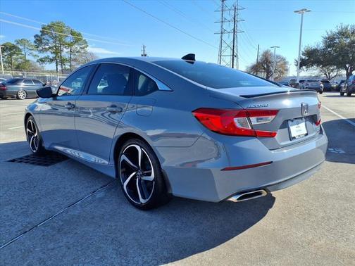 2022 Honda Accord Sport SE