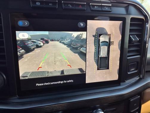 2023 Ford F-350 LARIAT