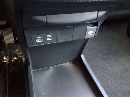 Solar Silver Metallic 2026 Honda Odyssey EX-L