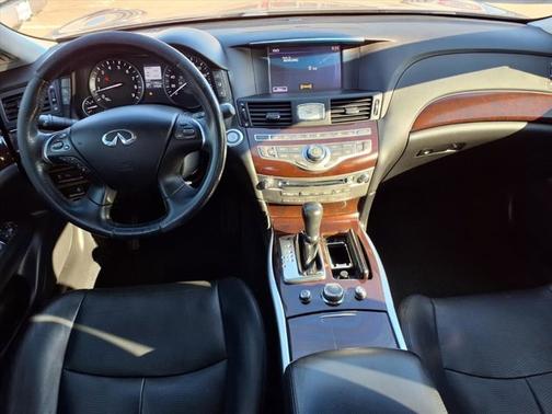 2014 INFINITI Q70 3.7X