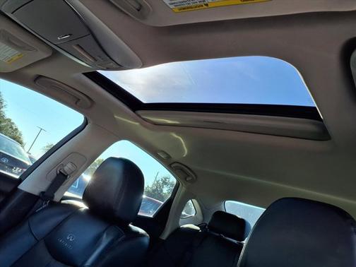 2014 INFINITI Q70 3.7X