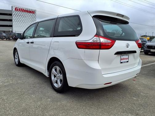 2015 Toyota Sienna L