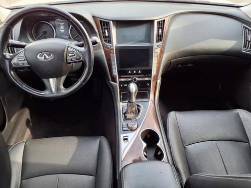 2014 INFINITI Q50 Premium