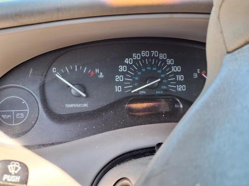 Sterling Silver Metallic 2003 Buick Century Custom