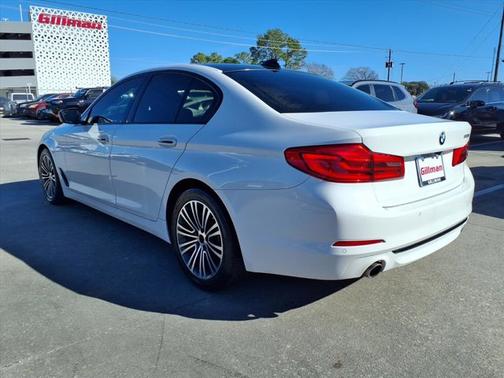 2018 BMW 530 i