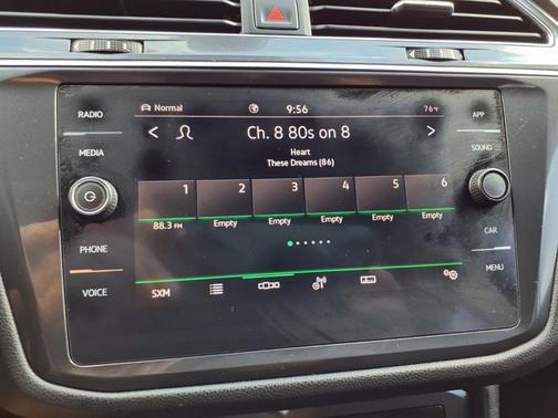 2022 Volkswagen Tiguan SE R-Line Black