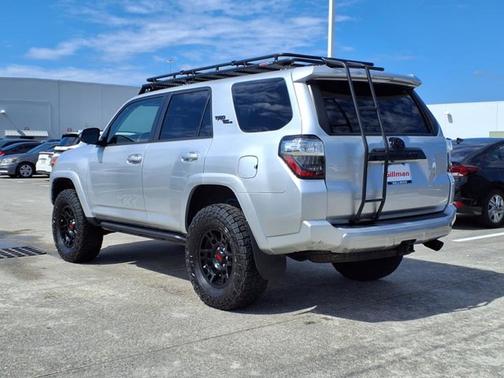 2023 Toyota 4Runner TRD Off Road