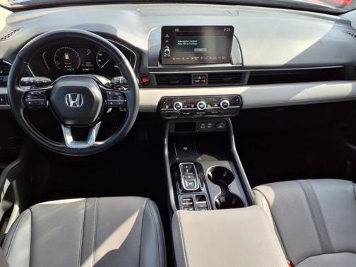 2023 Honda Pilot EX-L 8 Passenger