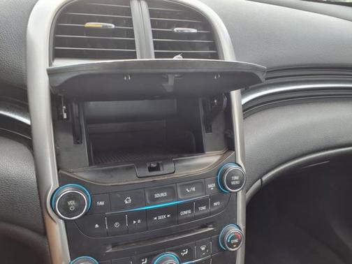 2015 Chevrolet Malibu 2LT