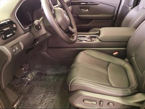 2025 Honda Pilot TRG 2WD 8P