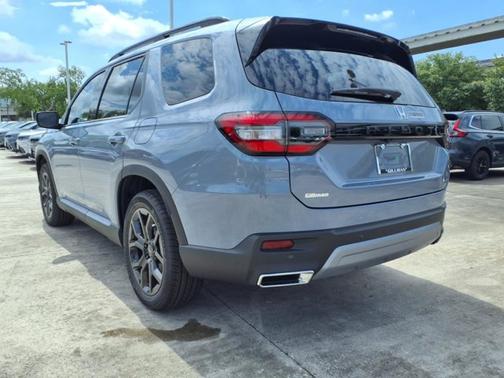 2025 Honda Pilot Touring+