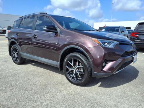 2018 Toyota RAV4 SE