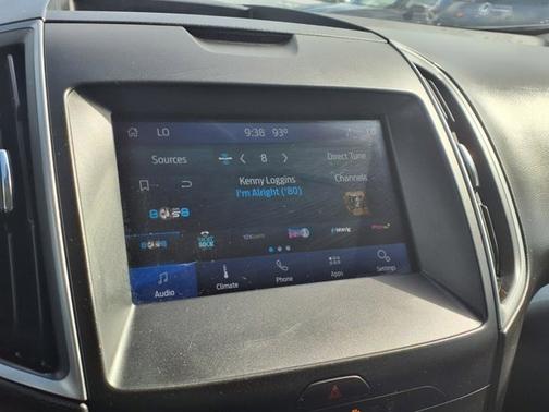 2020 Ford Edge SE
