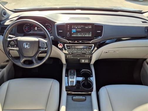 2020 Honda Pilot Touring 7-Passenger