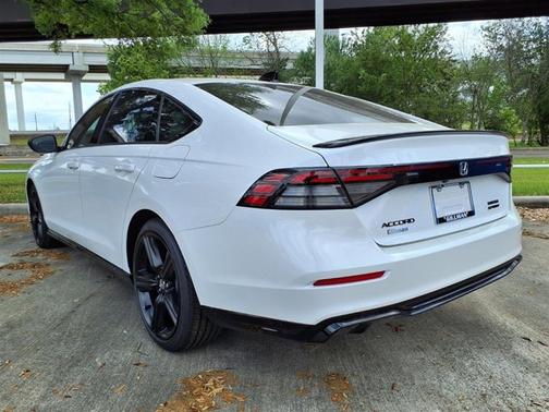Platinum White Pearl 2026 Honda Accord Hybrid Sport-L