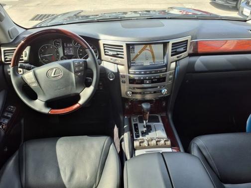 2015 Lexus LX 570 Base