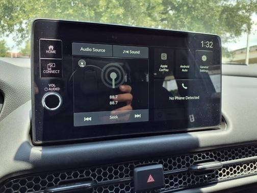 Crystal Black Pearl 2027 Honda HR-V Sport