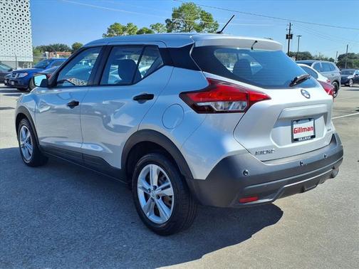 2020 Nissan Kicks S