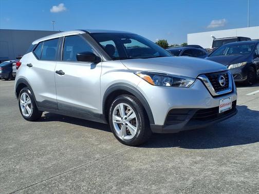 2020 Nissan Kicks S