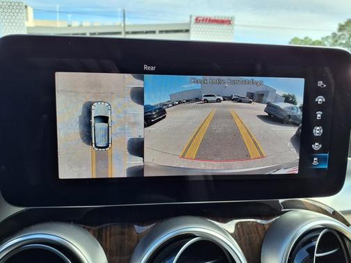 2022 Mercedes-Benz GLC 300 Base