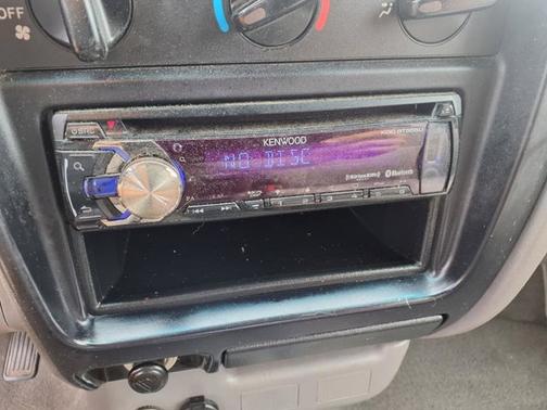 2004 Toyota Tacoma Base