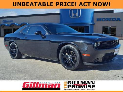 2017 Dodge Challenger SXT