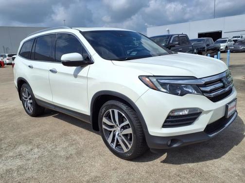 2017 Honda Pilot Elite