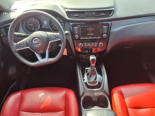 2020 Nissan Rogue Sport S