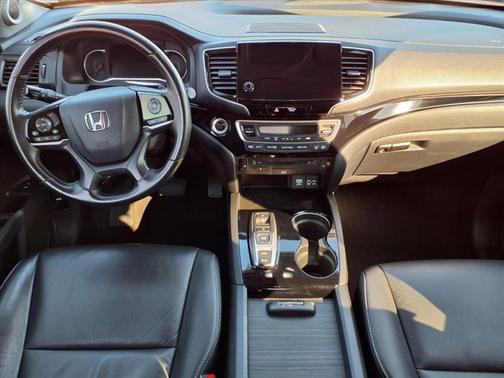 2022 Honda Pilot Touring 7-Passenger