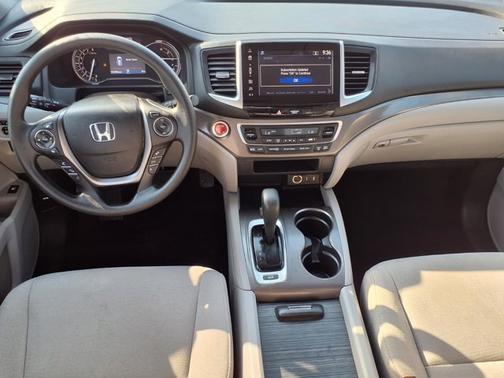 2017 Honda Pilot EX