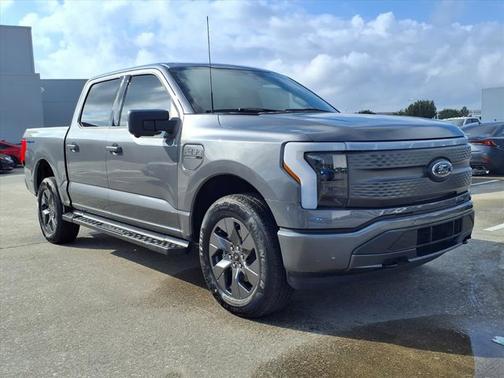 2023 Ford F-150 Lightning Pro