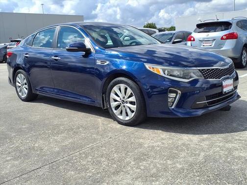 2018 Kia Optima S