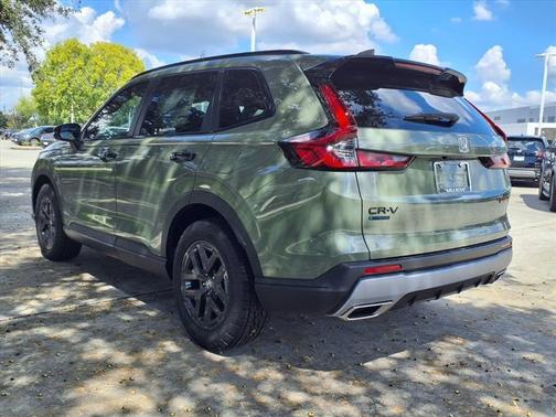 Ash Green Metallic 2026 Honda CR-V Hybrid TrailSport