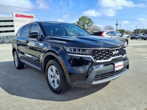 2022 Kia Sorento LX