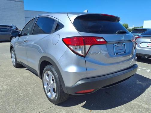2022 Honda HR-V LX