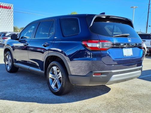 2024 Honda Pilot EX-L 7 Passenger