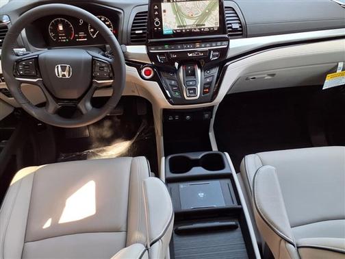 Solar Silver Metallic 2026 Honda Odyssey Touring