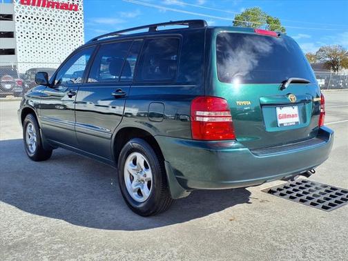 2003 Toyota Highlander Base