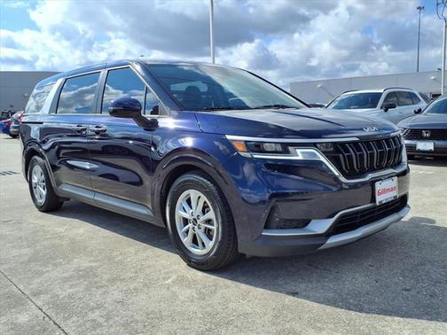 2024 Kia Carnival LX