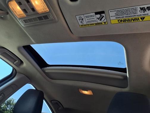 Platinum White Pearl 2019 Honda HR-V EX