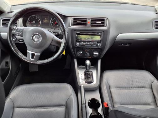 2014 Volkswagen Jetta SE