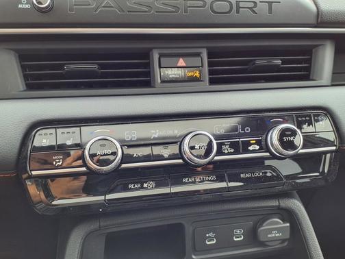 Crystal Black Pearl 2026 Honda Passport TrailSport Elite