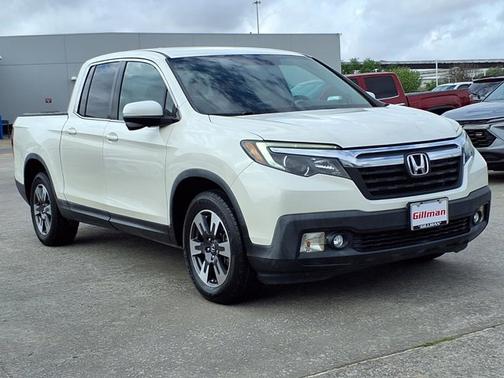 White Diamond Pearl 2018 Honda Ridgeline RTL-T