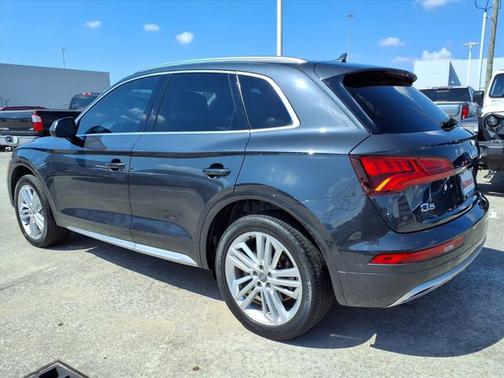 2019 Audi Q5 Premium Plus