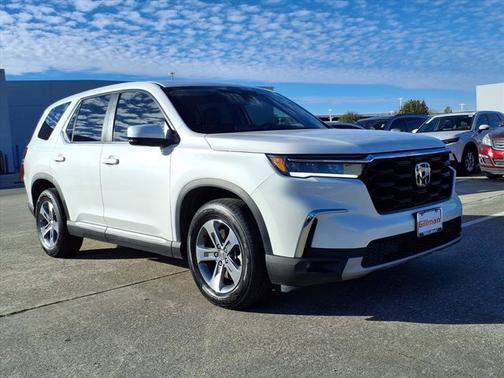 2024 Honda Pilot EX-L 8 Passenger