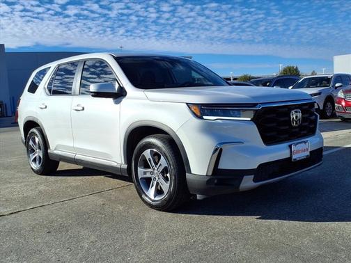 2024 Honda Pilot EX-L 8 Passenger