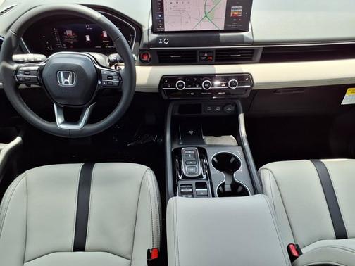 Platinum White Pearl 2026 Honda Pilot Touring S