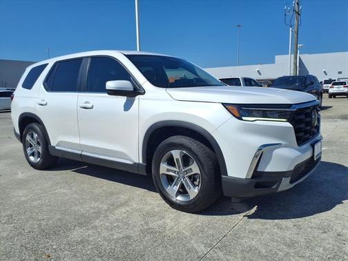 2023 Honda Pilot EX-L 8 Passenger