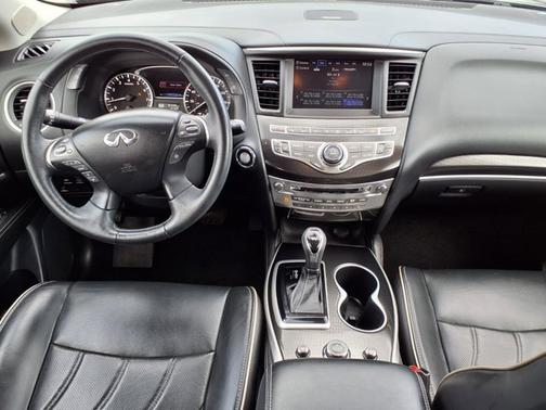 2017 INFINITI QX60 Base