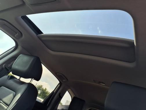 Platinum White Pearl 2021 Honda CR-V Hybrid EX-L
